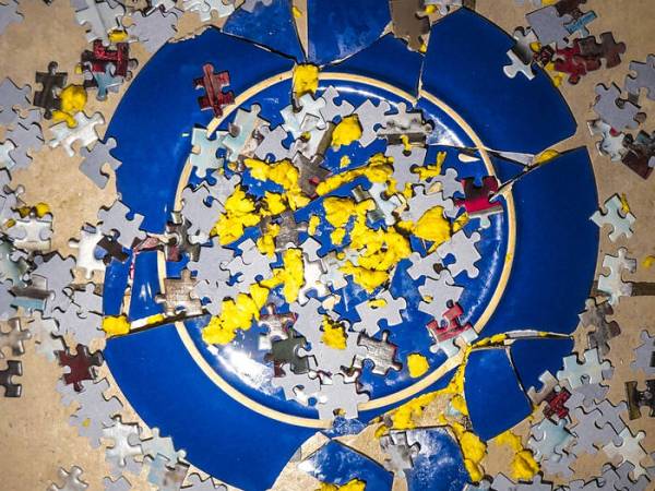 Wet DyeDream : &laquo;&nbsp;Scramble&nbsp;&raquo; (Weird Twee pop). Un puzzle au bon gout d’œufs&nbsp;brouillés.